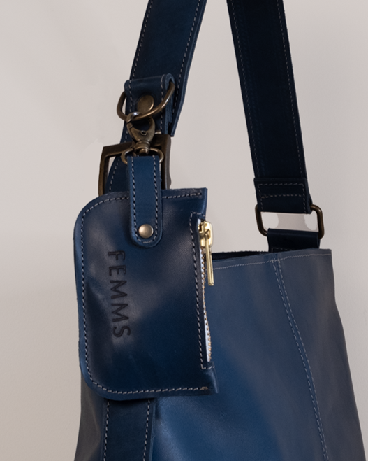 JULIE POUCH - BLUE