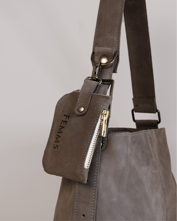 JULIE POUCH - TAUPE